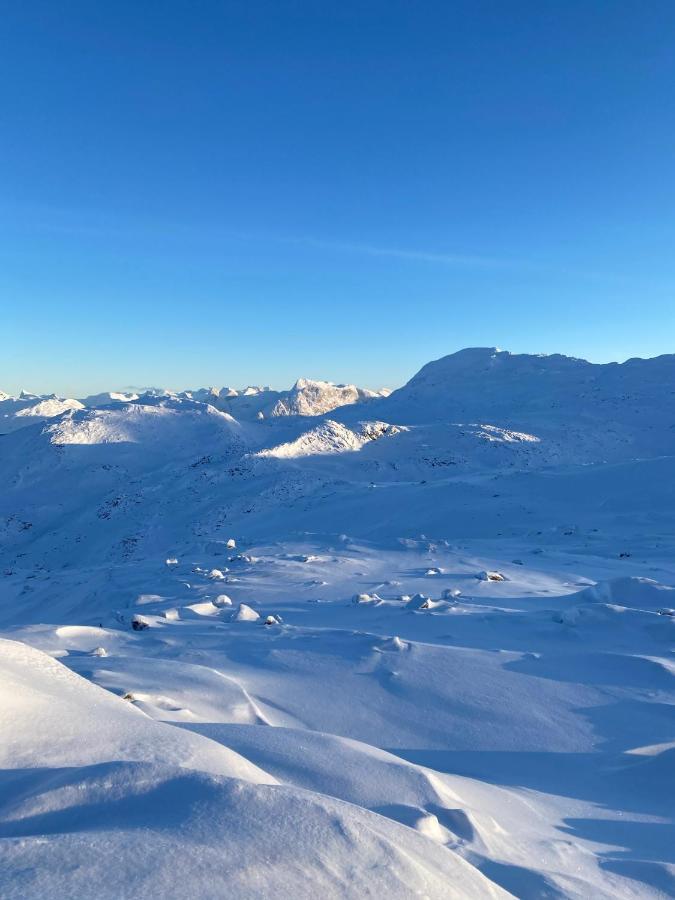 Hhe Express Otel Nuuk Dış mekan fotoğraf